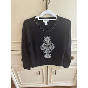 Neiman Marcus 100% Cashmere Black Vneck Sweater Embroidery Soft Small‎ Casual